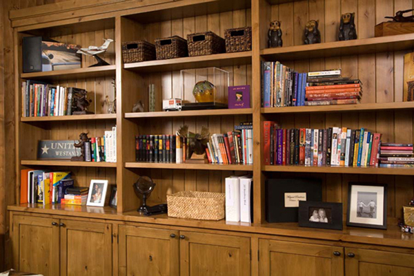 Bookcase_Milgard_2000_